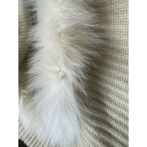 Sisters Sweater Vest Womens XL Faux Fur Trim Ruffle Waterfall Tan White Cream - Picture 7 of 7